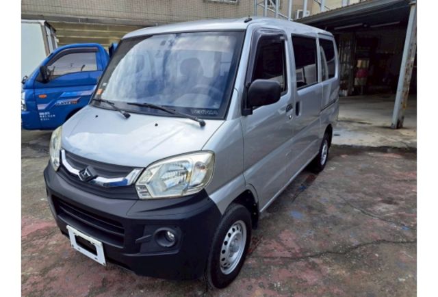 2016年  1.3 凌利貨車版 一手車實跑4萬8  第3張相片