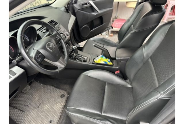 2013年 馬3 一手車 跑13萬  第4張相片