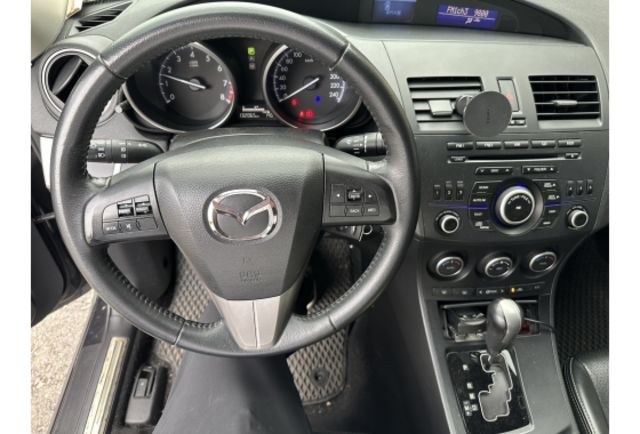 2013年 馬3 一手車 跑13萬  第6張相片