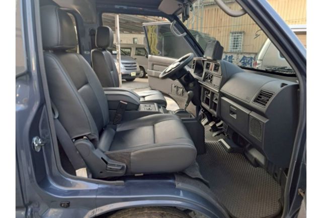 2021年 一手車 原版件 實跑4萬7 改安卓機  第5張相片