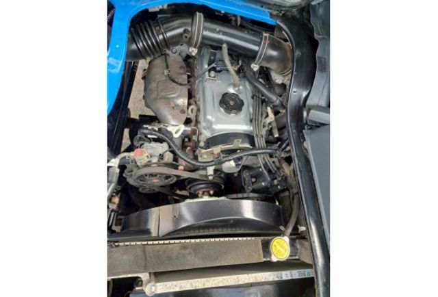 2020年 得利卡 一手車 自排 跑1萬6 五面凡布 升降尾門  第8張相片