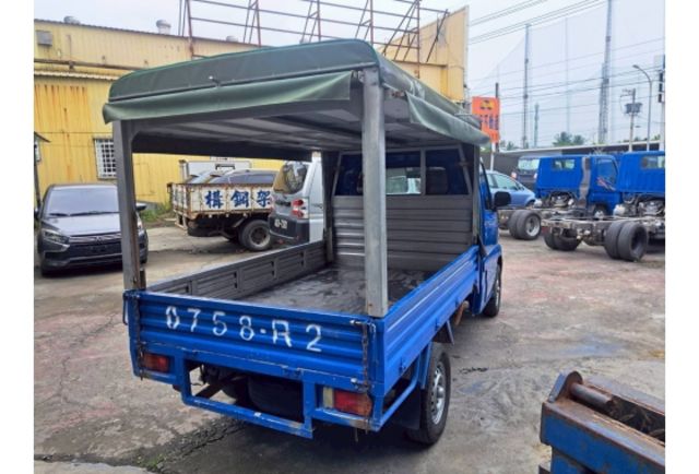 2012年 凌利 1.3 白鐵後車斗  第8張相片