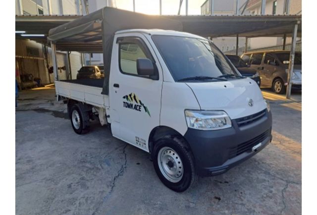 2023年 一手車 跑1萬3 三面凡布  第1張相片