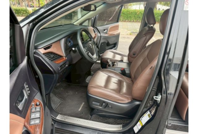 2016年 SIENNA 頂級版 新車290萬  第4張相片
