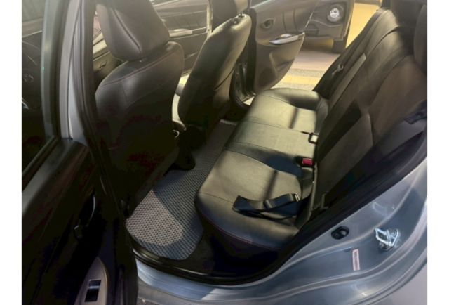 2017年 YARIS 一手車實跑4萬8  第10張相片