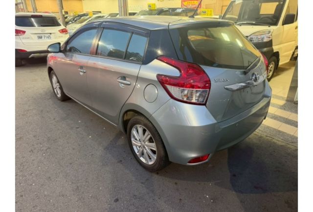 2017年 YARIS 一手車實跑4萬8  第12張相片