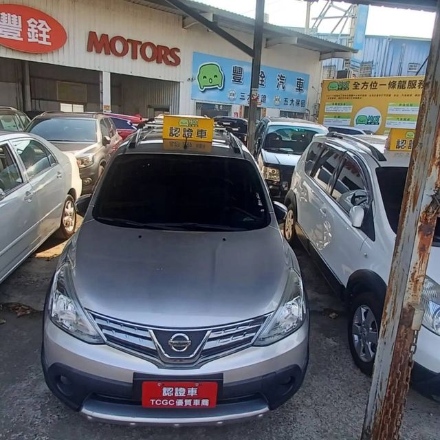 NISSAN日產 LIVINA  第2張相片