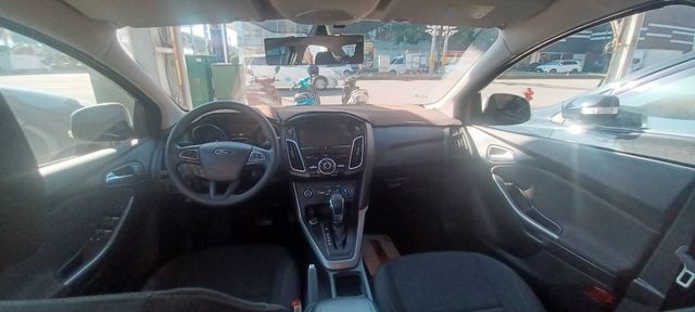FORD福特 FOCUS  第6張相片