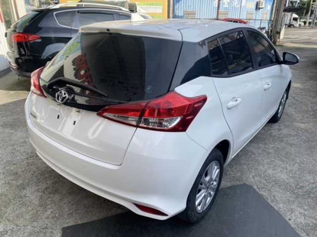 TOYOTA豐田 YARIS  第4張相片