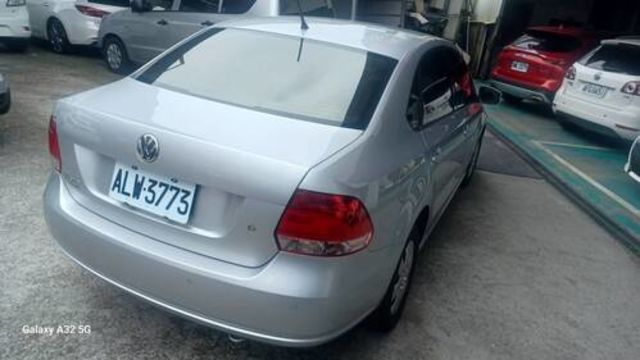 VOLKSWAGEN福斯 POLO  第2張相片