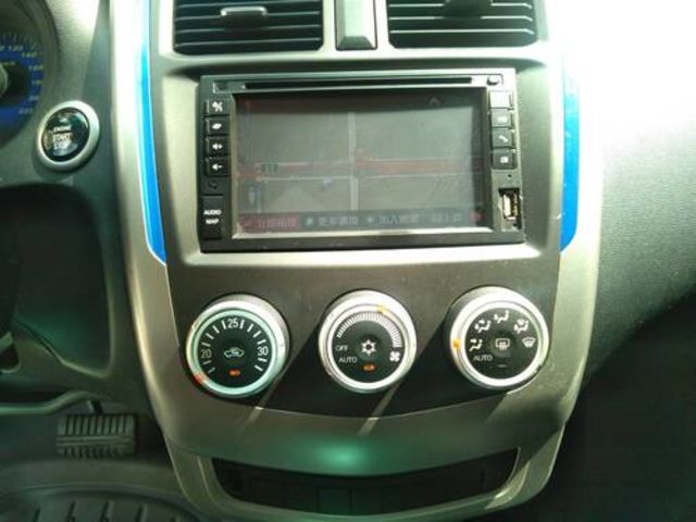 MITSUBISHI三菱 COLT PLUS  第10張相片