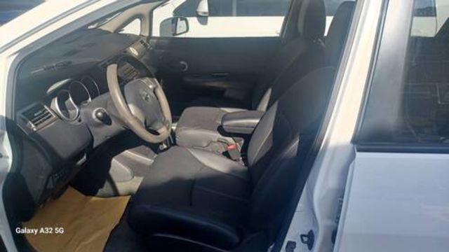 NISSAN日產 TIIDA  第7張相片