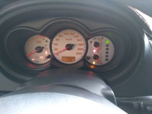 MITSUBISHI三菱 COLT PLUS  第11張相片