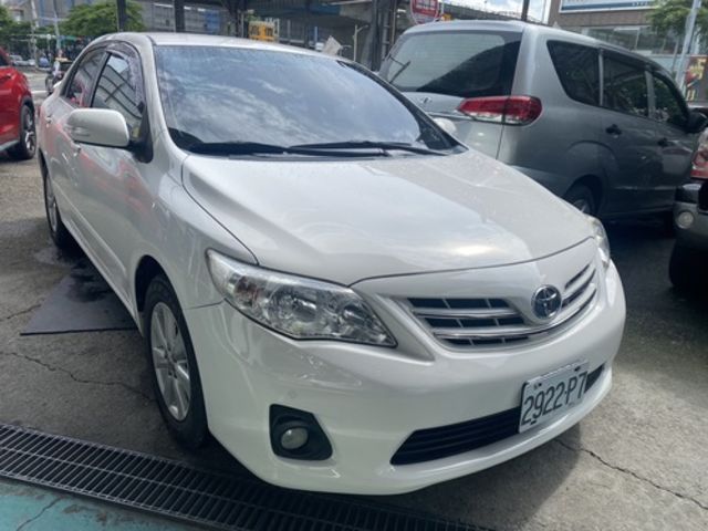 TOYOTA豐田 ALTIS  第3張相片