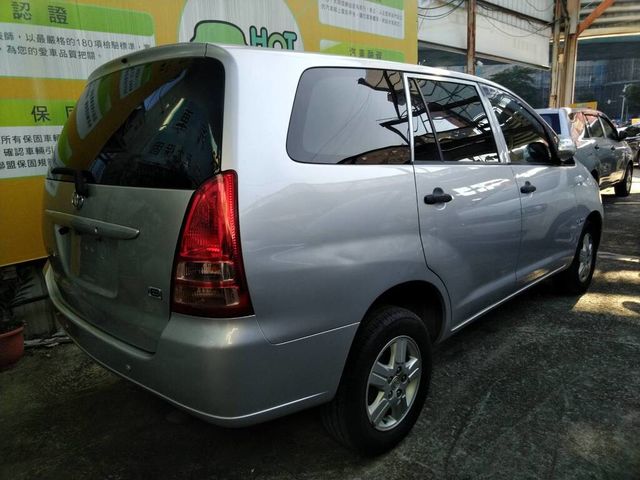 TOYOTA豐田 INNOVA  第5張相片