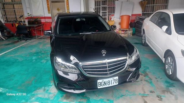 M-BENZ賓士 E200  第2張相片