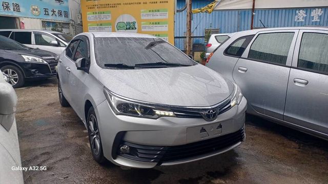 TOYOTA豐田 ALTIS  第2張相片