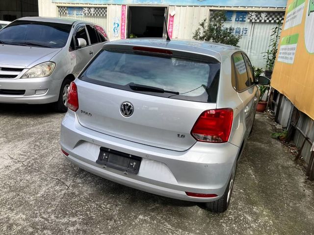 VOLKSWAGEN福斯 POLO  第4張相片