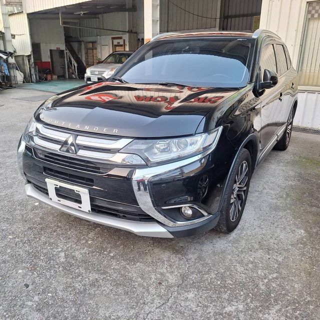 MITSUBISHI三菱 OUTLANDER  第1張相片