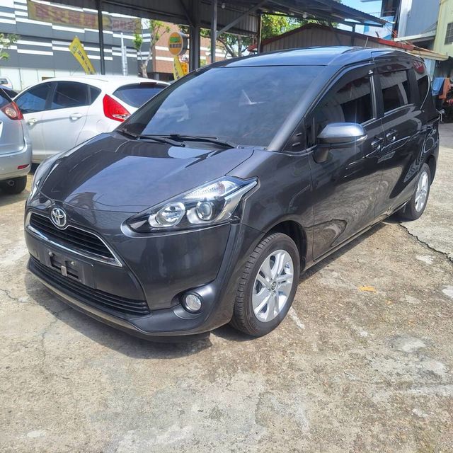 TOYOTA豐田 SIENTA  第1張相片
