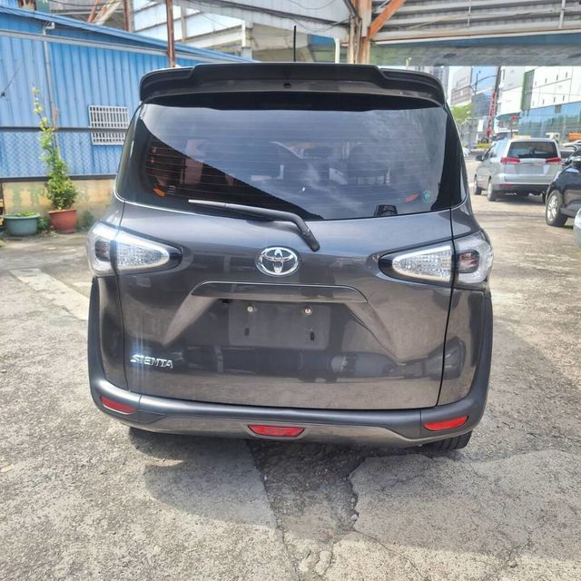 TOYOTA豐田 SIENTA  第5張相片