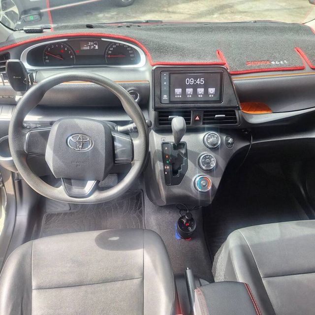 TOYOTA豐田 SIENTA  第7張相片