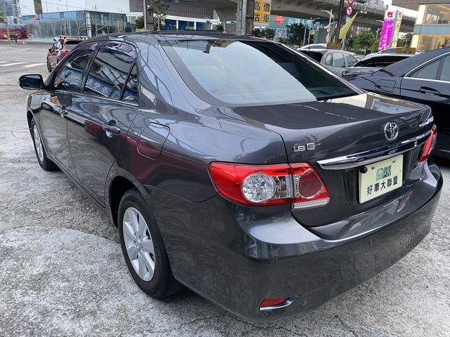 TOYOTA豐田 ALTIS  第7張相片