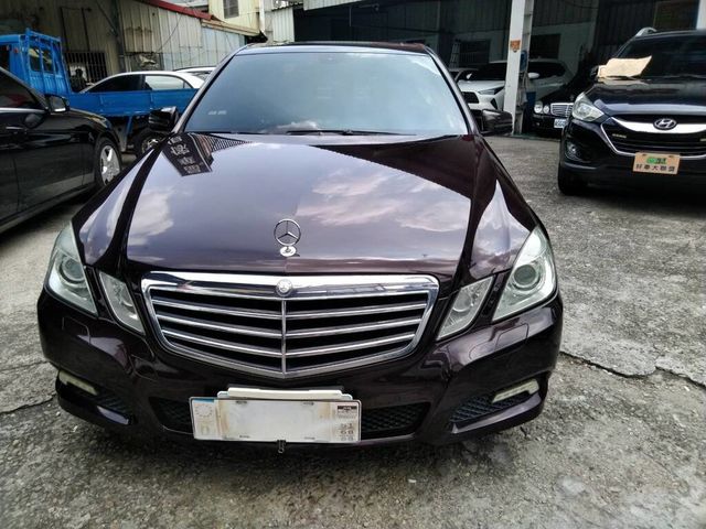 M-BENZ賓士 E200  第2張相片