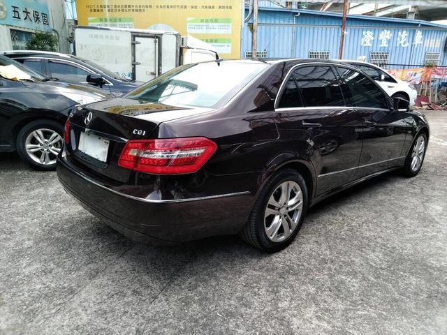 M-BENZ賓士 E200  第6張相片