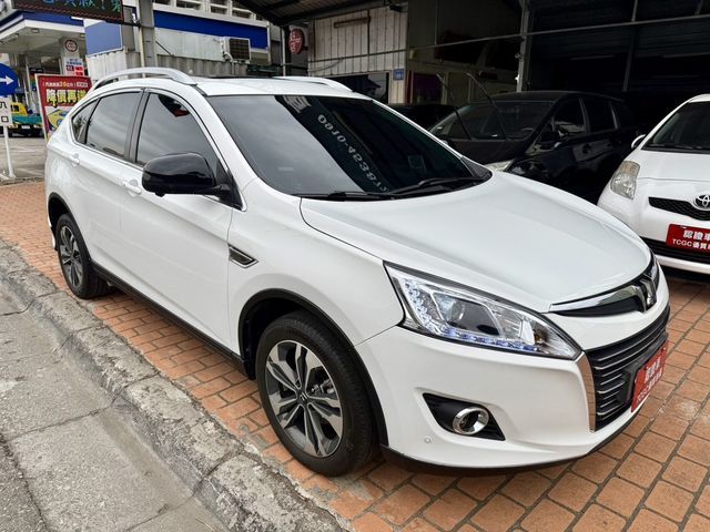 LUXGEN納智捷 U5  第2張相片