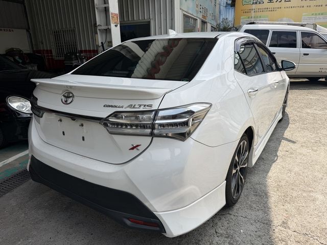 TOYOTA豐田 ALTIS  第6張相片