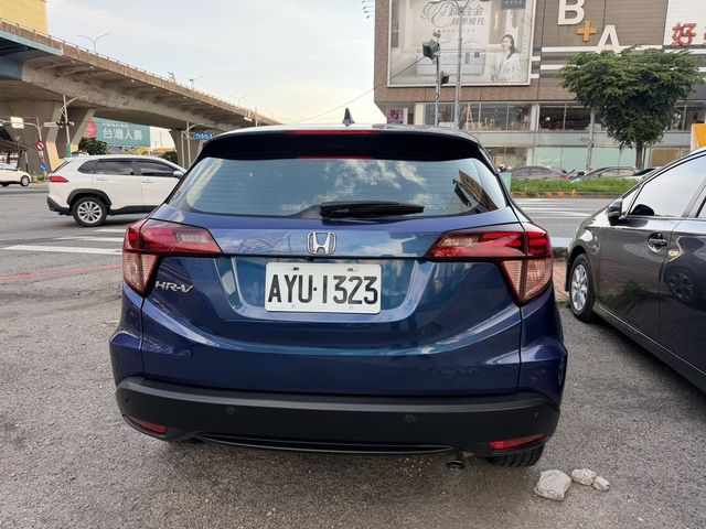 HONDA本田 HR-V  第5張相片