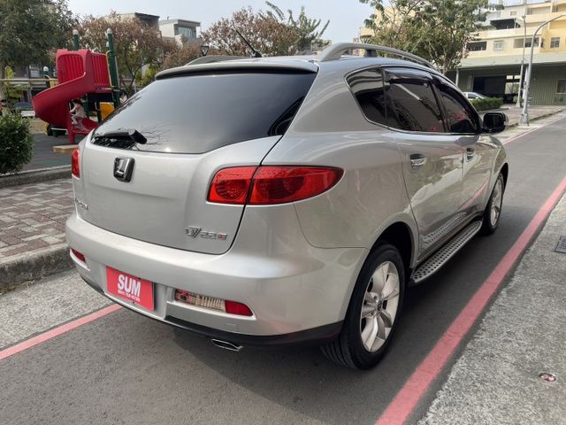 僅跑 5 萬➤ 一手車庫車-電動椅-恆溫-電尾門 配備超多 內外九成新 百萬新車價現在買最優惠  有保固最安心  第7張相片