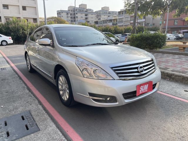 一手車庫車 ➤ 2010年TEANA  免鑰匙-恆溫-大空間椅子超好坐-內外新-無菸車 CP值最高的房車  第4張相片