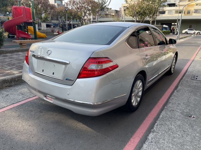 一手車庫車 ➤ 2010年TEANA  免鑰匙-恆溫-大空間椅子超好坐-內外新-無菸車 CP值最高的房車  第7張相片
