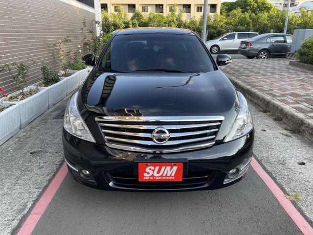 僅跑四萬 ➤ 旗艦車款 TEANA 2.0-大空間豪華房車-免鑰匙-恆溫-一手車-內外新-CP值超高-可全額貸款  第3張相片