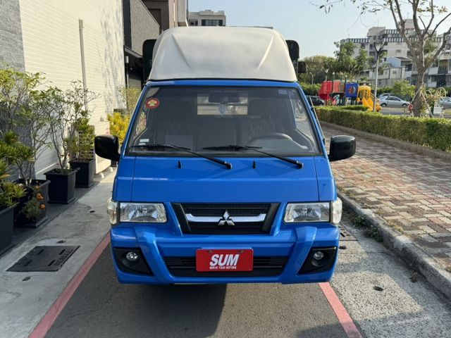 五面棚+黑墊 ➤2014年新車頭-一手車-內外漂亮-發財貨車最耐用問題少-引擎最耐操-買到賺到 可全額貸款  第3張相片