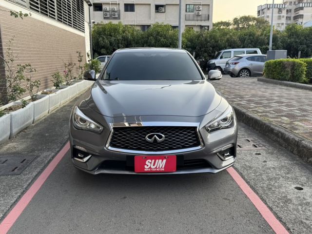 旗艦款有跟車➤2019年式Q50 最高階2.0T-免鑰匙-一手車-小改後無凸輪軸問題  第3張相片