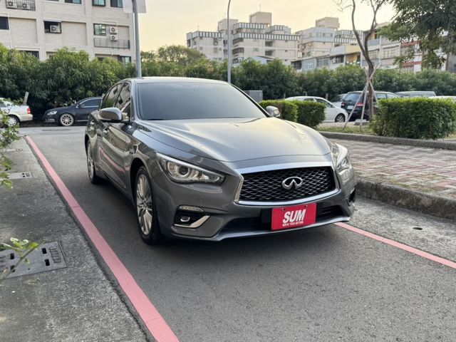 旗艦款有跟車➤2019年式Q50 最高階2.0T-免鑰匙-一手車-小改後無凸輪軸問題  第4張相片