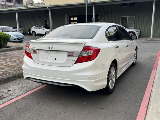 1.8VTI-S➤2014年CIVIC  全車無限包-天窗-安卓機-內外漂亮一手車原廠保養-可全貸  第7張相片