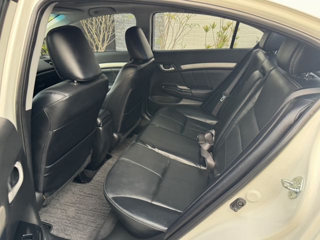 1.8VTI-S➤2014年CIVIC  全車無限包-天窗-安卓機-內外漂亮一手車原廠保養-可全貸  第9張相片