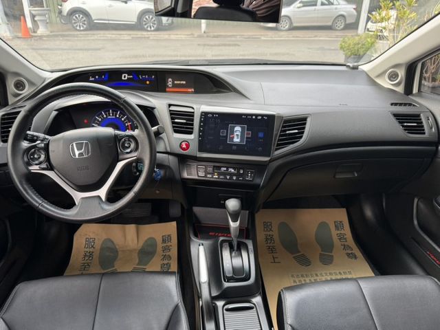 1.8VTI-S➤2014年CIVIC  全車無限包-天窗-安卓機-內外漂亮一手車原廠保養-可全貸  第12張相片