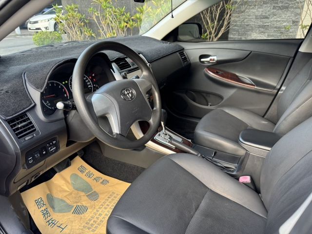 僅跑12萬➤ALTIS 1.8E版 7速超省油-一手車-內外漂亮-黑內裝-代步首選-省油省稅可全貸  第8張相片