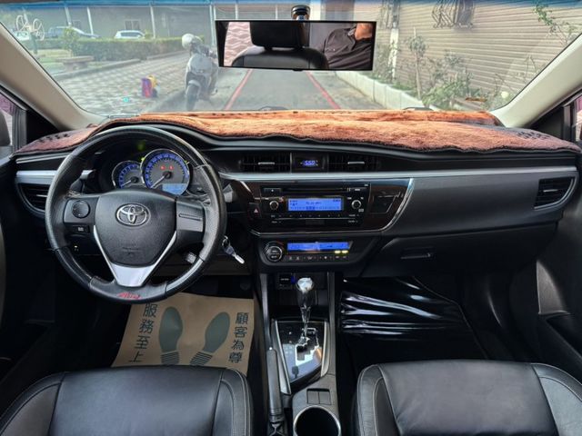 僅跑7萬➤ALTIS 1.8 白色超美-黑內裝-精裝版-省油省稅保值-代步首選*可全貸  第12張相片
