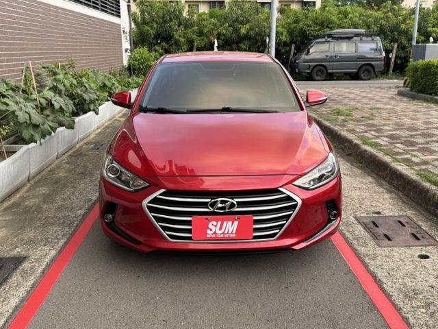 內外漂亮➤ELANTRA 安卓機-一年僅跑1萬多-好開空間大-可全貸  第2張相片