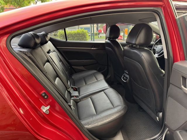 內外漂亮➤ELANTRA 安卓機-一年僅跑1萬多-好開空間大-可全貸  第12張相片