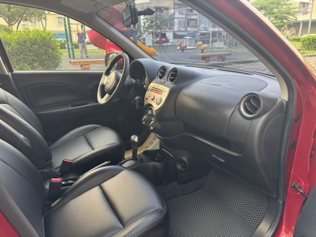 僅跑6萬➤2016年MARCH 1.5 內外新-小車好開好停-省油省稅-可全貸  第10張相片