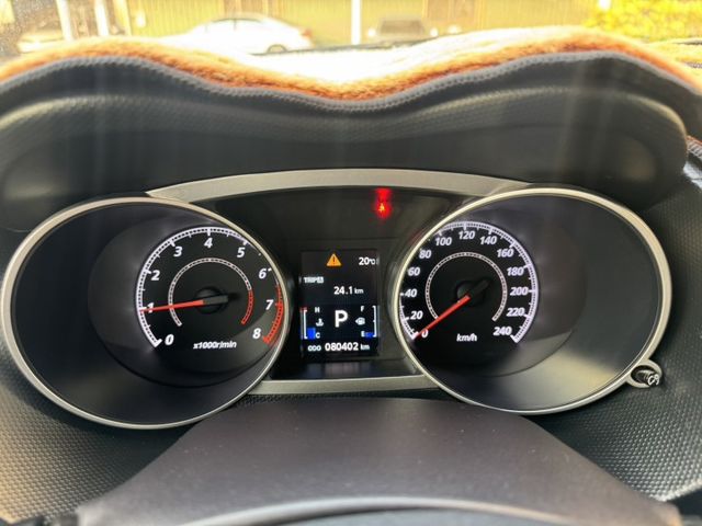 僅跑8萬➤2012年OUTLANDER 一手車跑少-代步載貨方便-可全貸  第11張相片