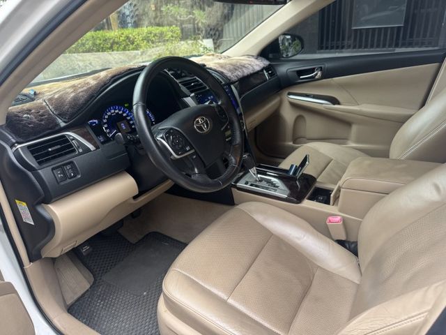 旗艦Q版➤2012年CAMRY 油電最頂級新車139萬-後座控制-可全貸  第3張相片