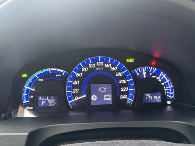 旗艦Q版➤2012年CAMRY 油電最頂級新車139萬-後座控制-可全貸  第5張相片